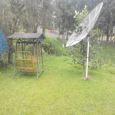Villa Bukit Danau Lot 12 Cipanas  Dış mekan fotoğraf